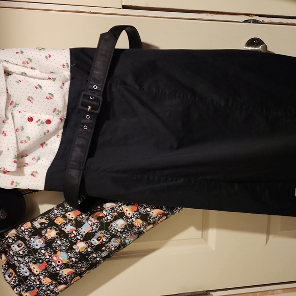 Torrid halter top dress - Picture 2 of 2